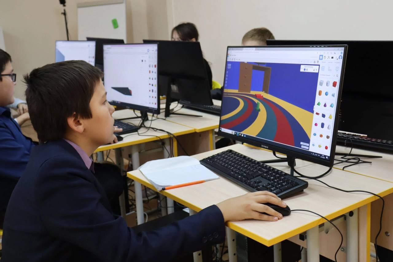 24 октября ЦЦОД «IT-Куб.Шумерля» принял коллег из Долинской СОШ Бердянского района Запорожской области