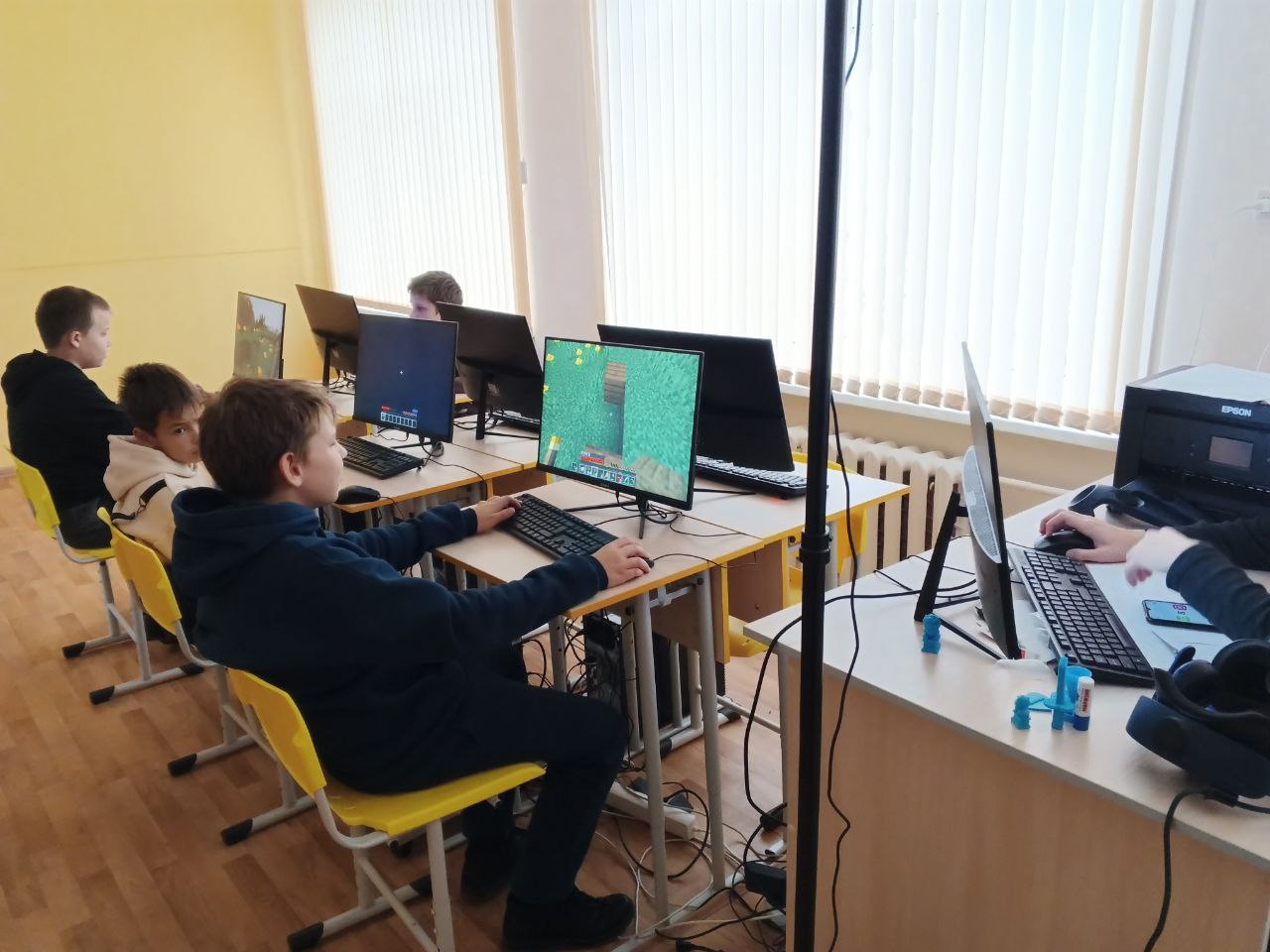 Осенние образовательные интенсивы Центра цифрового образования детей «IT-Куб.Шумерля» подошли к концу!