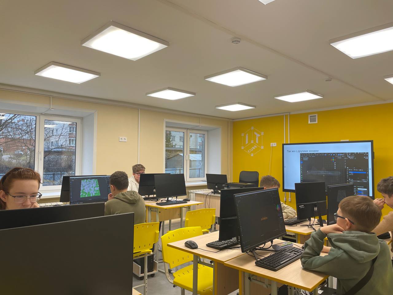 Виртуальные вершины: юные разработчики создают горы в VR!