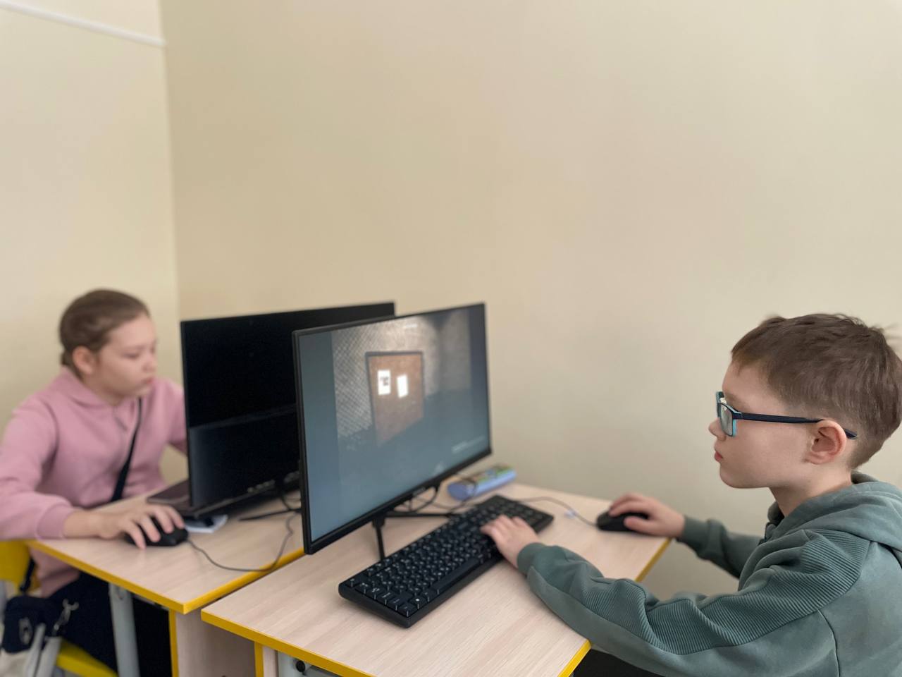 Погружение в VR/AR: интерактивное творчество в IT-Куб. Шумерля!