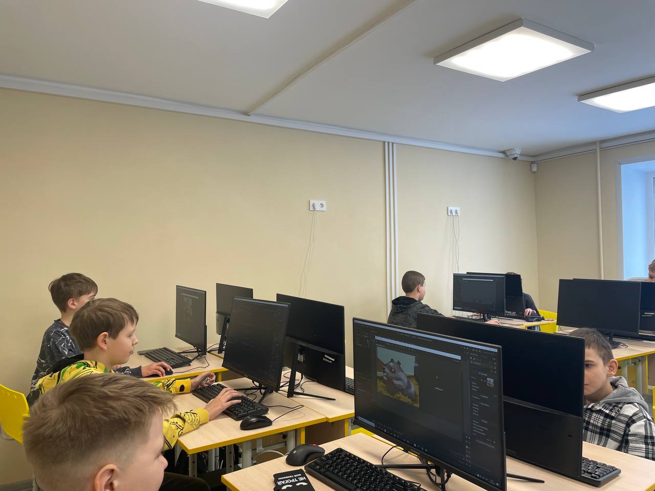От выживания до собственного кликера: новые горизонты в IT-Кубе!