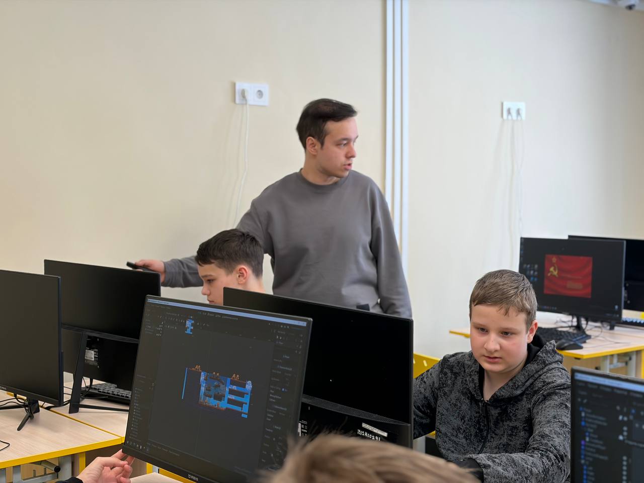 Создали уровень 2D-платформера в движке Godot!